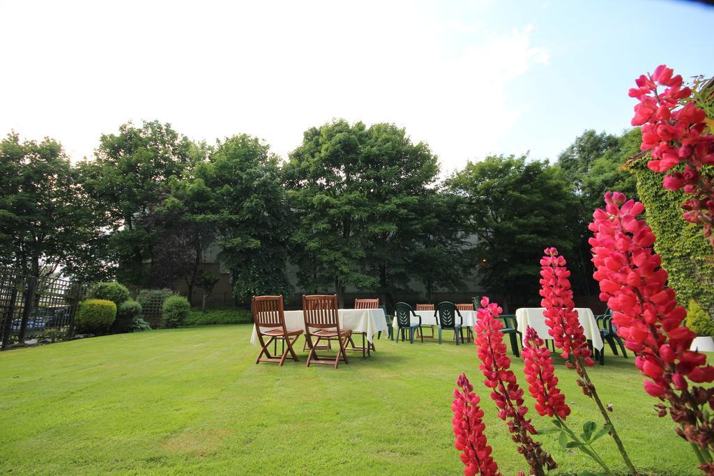 Strathburn Hotel Inverurie By Compass Hospitality Bagian luar foto