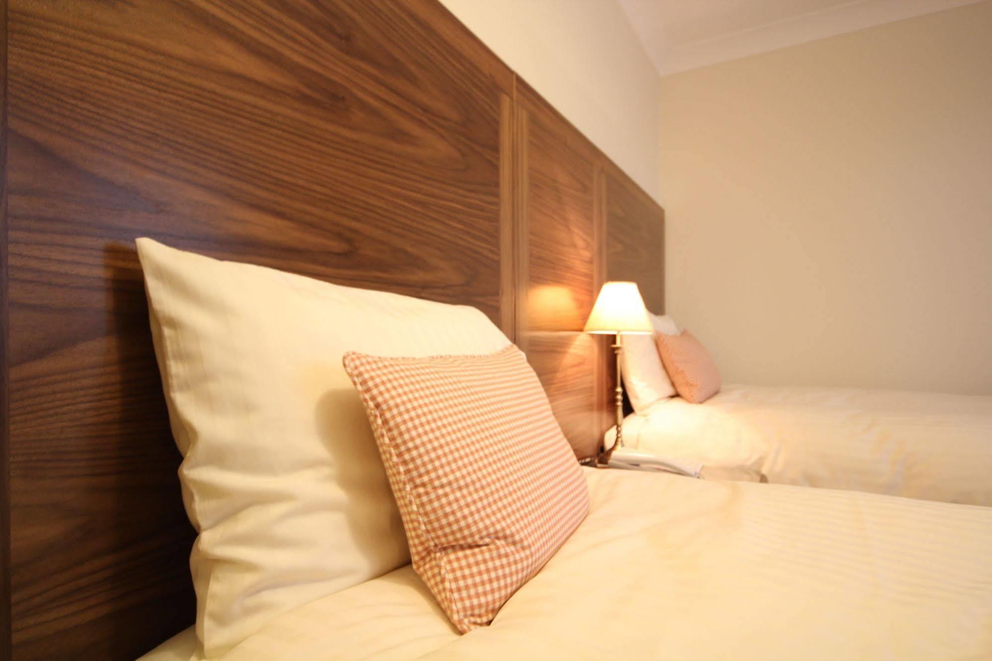 Strathburn Hotel Inverurie By Compass Hospitality Bagian luar foto