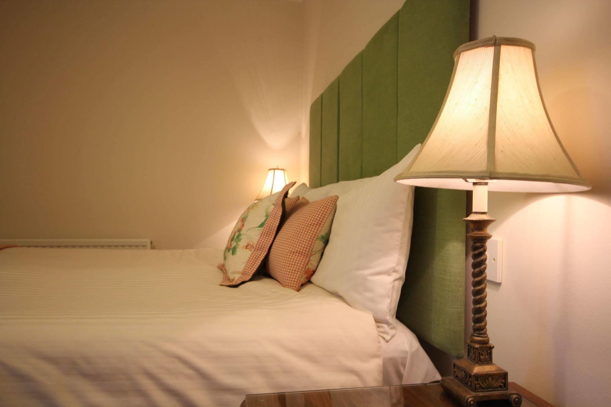 Strathburn Hotel Inverurie By Compass Hospitality Bagian luar foto